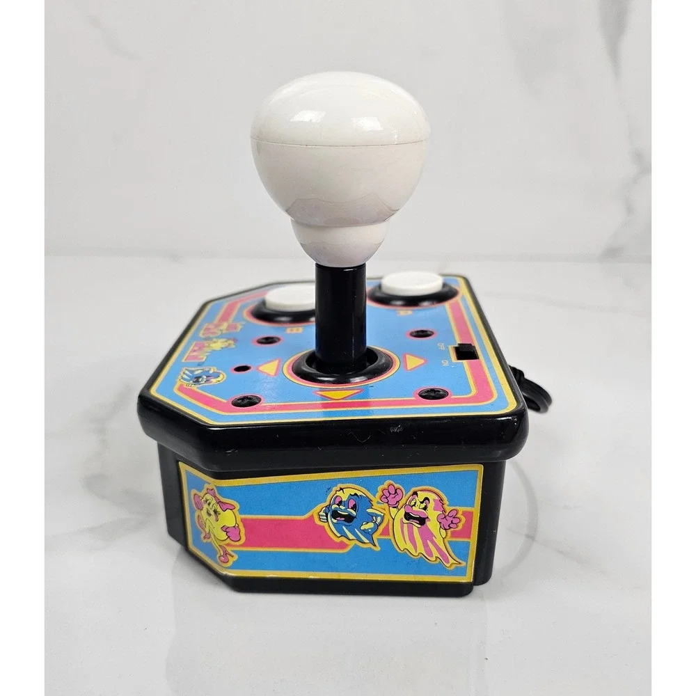 1993 Bandai Namco Ms. Pac-Man TV Plug & Play Video‎ Classic Arcade Game System